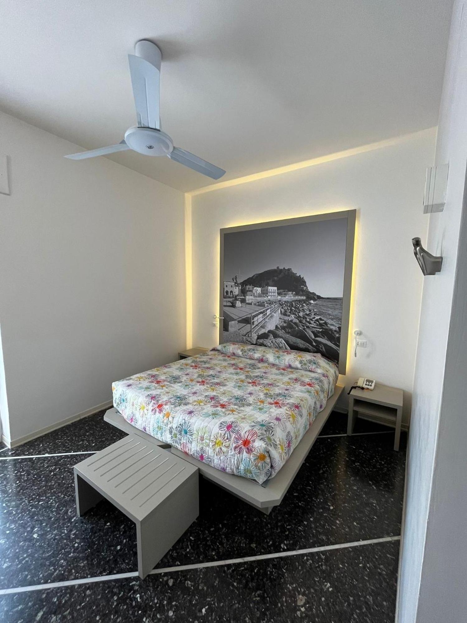 Hotel Al Capo Varigotti Εξωτερικό φωτογραφία