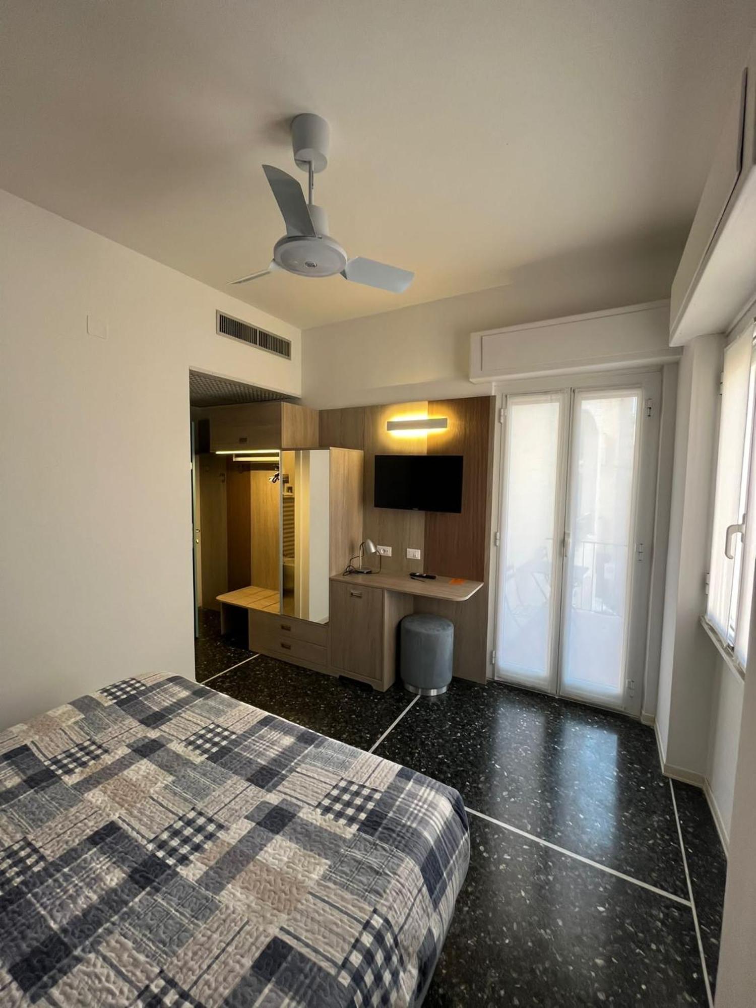 Hotel Al Capo Varigotti Εξωτερικό φωτογραφία