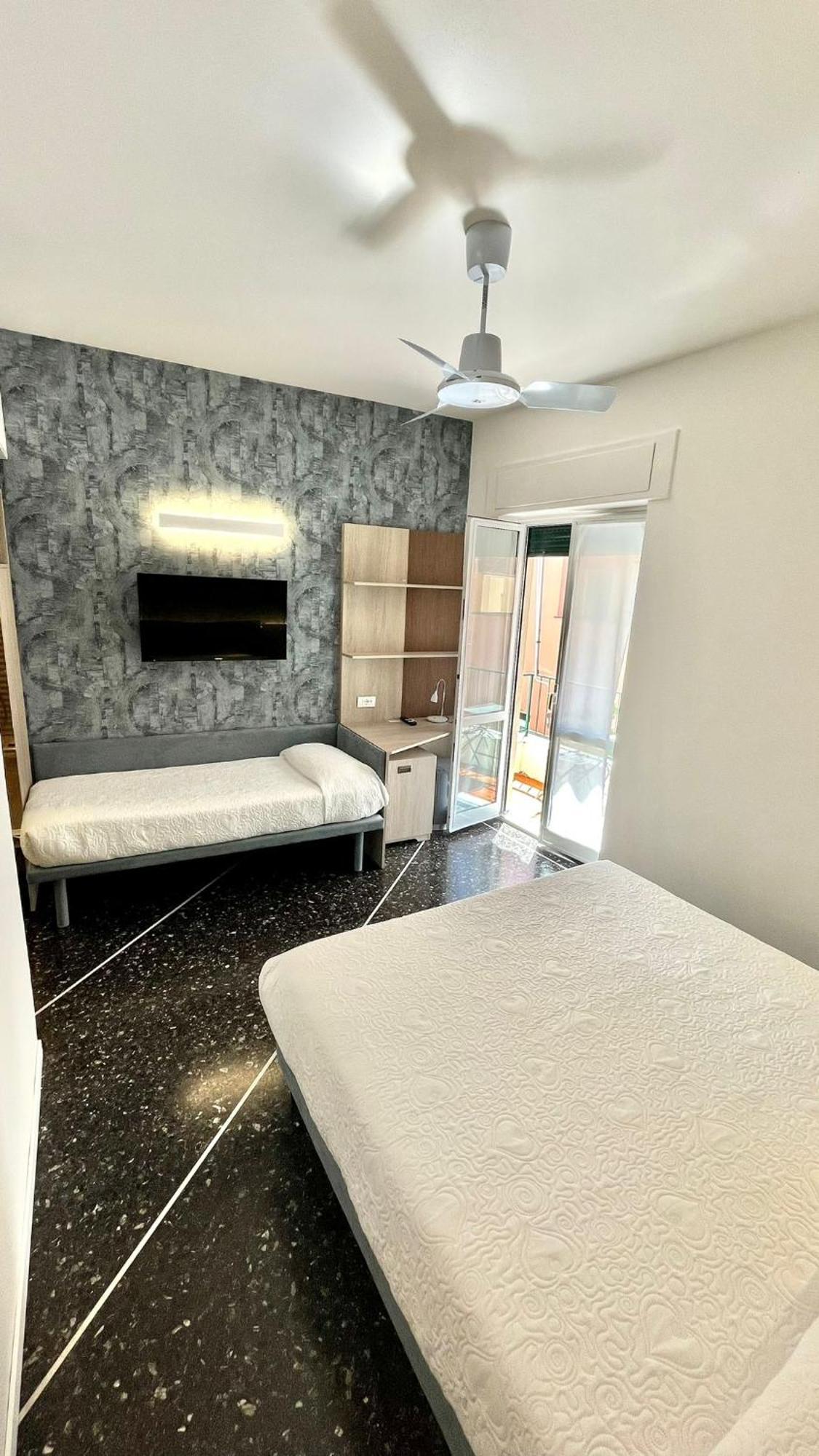 Hotel Al Capo Varigotti Εξωτερικό φωτογραφία